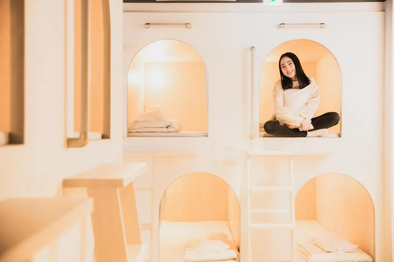 Capsule Hotel City Cabin Susukino 札幌 2*,
