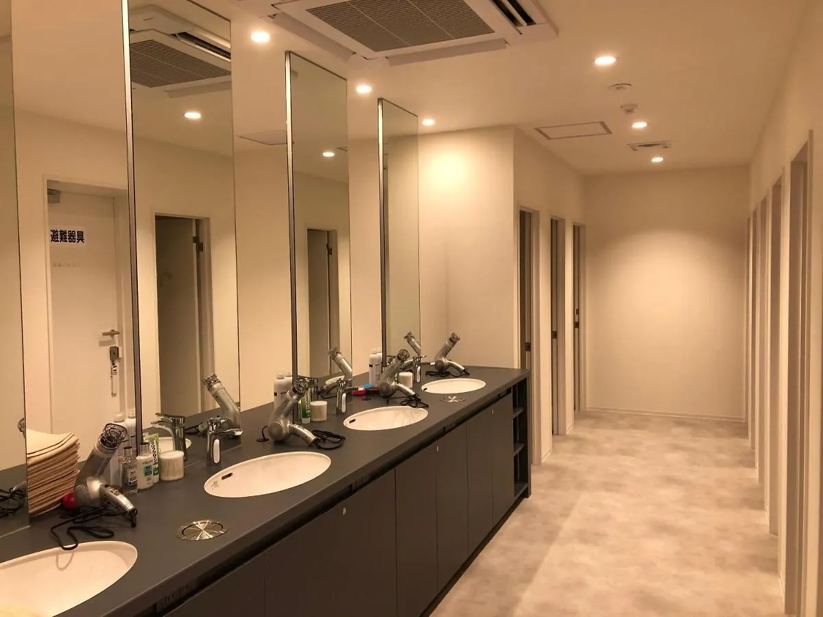 Capsule Hotel City Cabin Susukino 札幌 2*,  日本